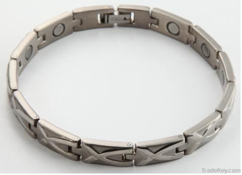 Negative ion stainless steel bracelet