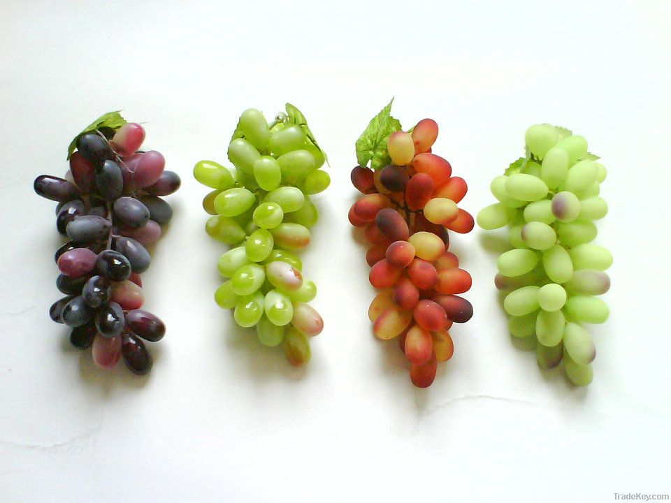 Artificial grape bunch