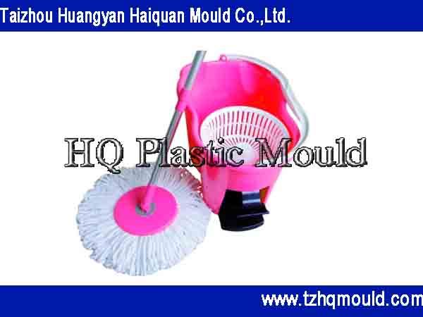 Spin mop mould