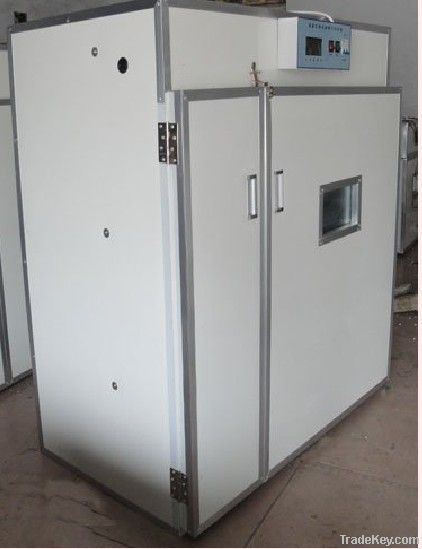 incubator for poultry eggs