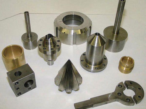 Metal parts machining