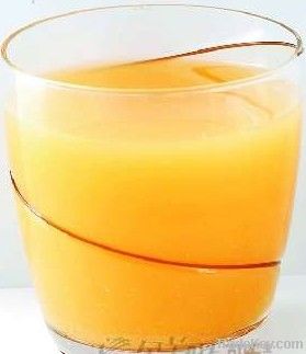 Clear peach juice concentrate