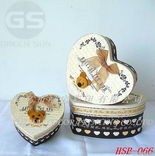 elegant little bear design heart shape gift box