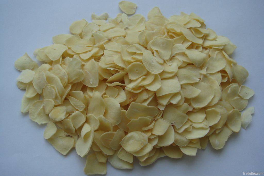 2011 dehydrated garlic flakes