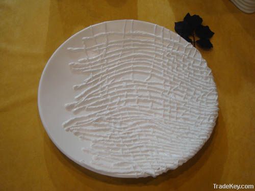 white glaze ceramic plate