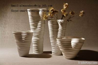 ceramic vase with water wave finish LP30, 31