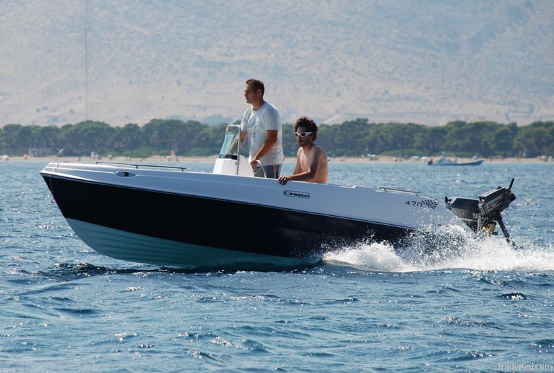 Compass 470 GT boat