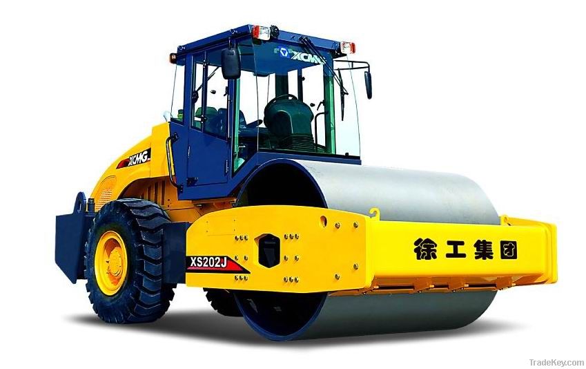 Mechanical drive single drum vibratory rollers