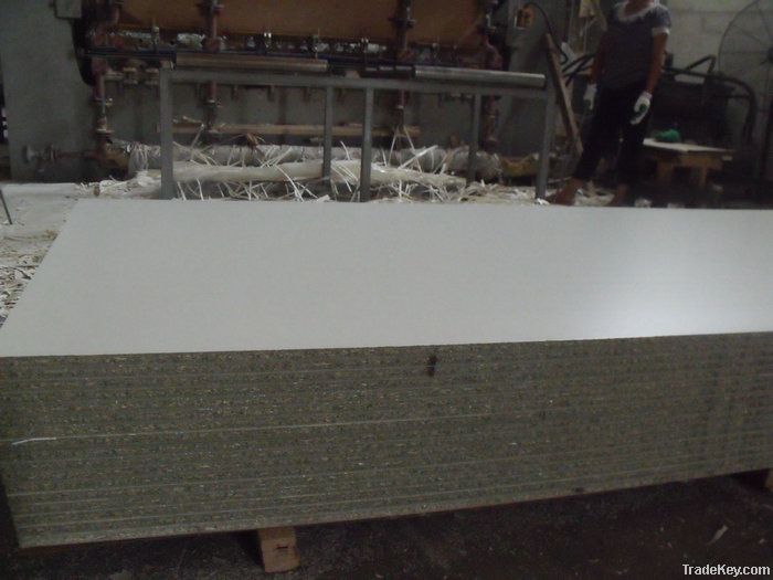 moisture resistant particleboard with white melamine paper