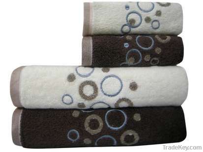 Embroidried terry towel