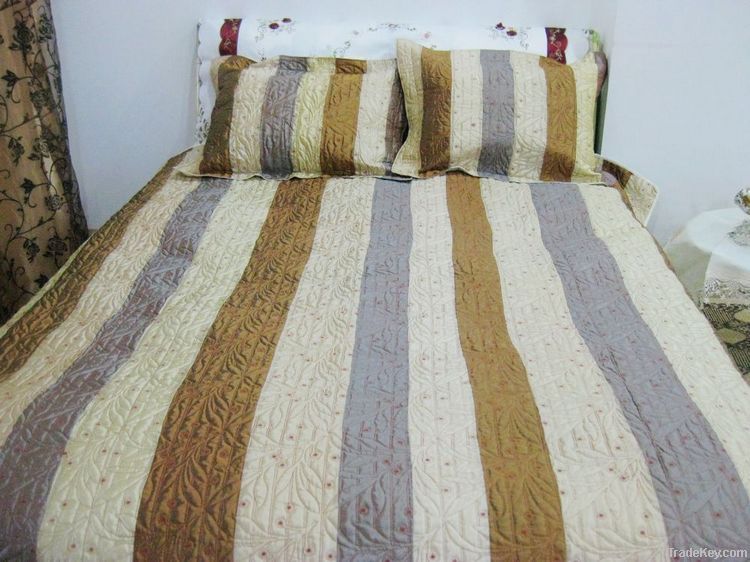 Machine Patchwork Quilt/Comforter Set