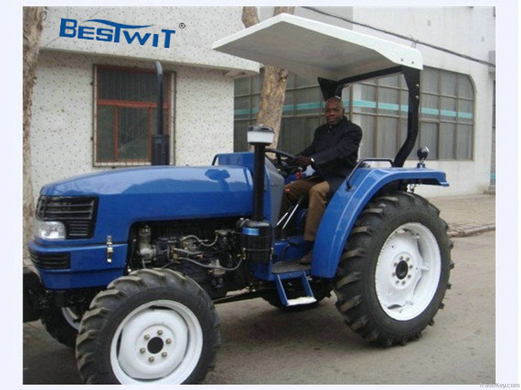4WD Wheeled Tractors / Agricultural Tractor 4-Wheeled