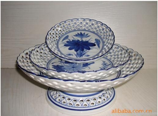 Blue and white porcelain, Chinese ceramics, sculpture, fruit plate, lu