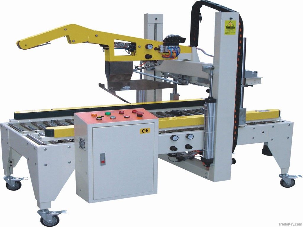 Automatic carton sealer