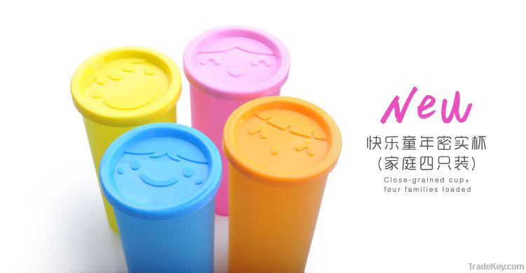 2011 Plastic Novelty Drink Cup