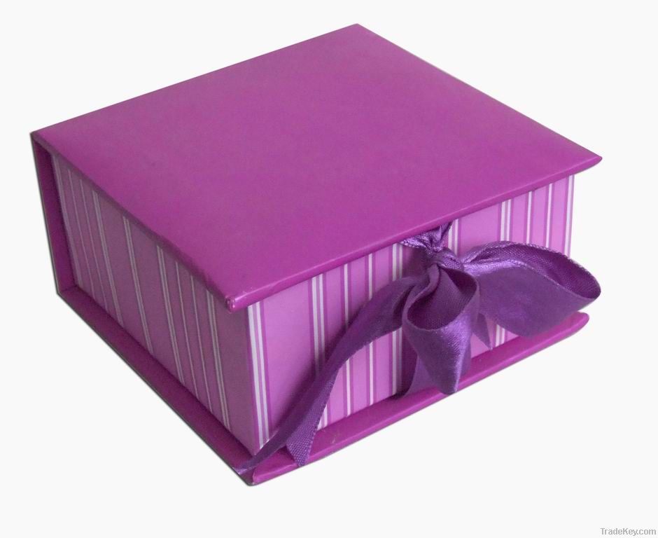 High quality gift packing boxes/wholesale cardboard packaging