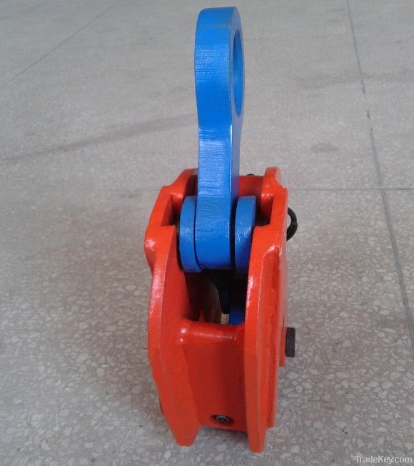 Steel plate vertical lifting clamp