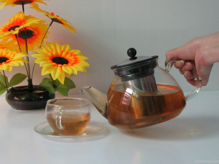 glass teapot with strainers