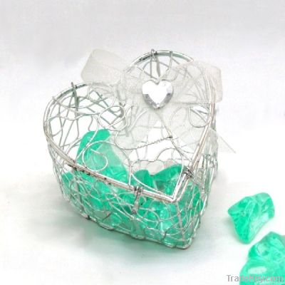 wired heart container