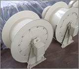 Cable reel, spring cable reel, hose reel