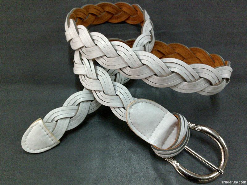 hand-knitted pu belt