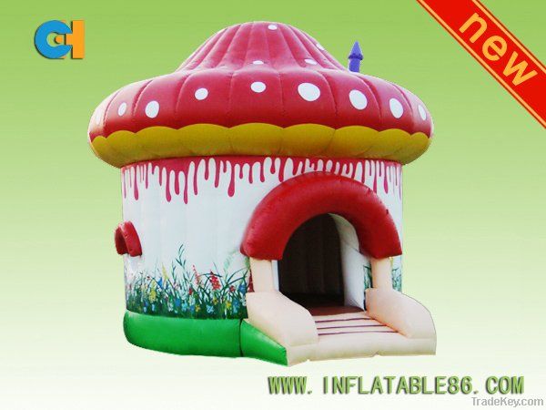 Inflatable mushroom bouncer