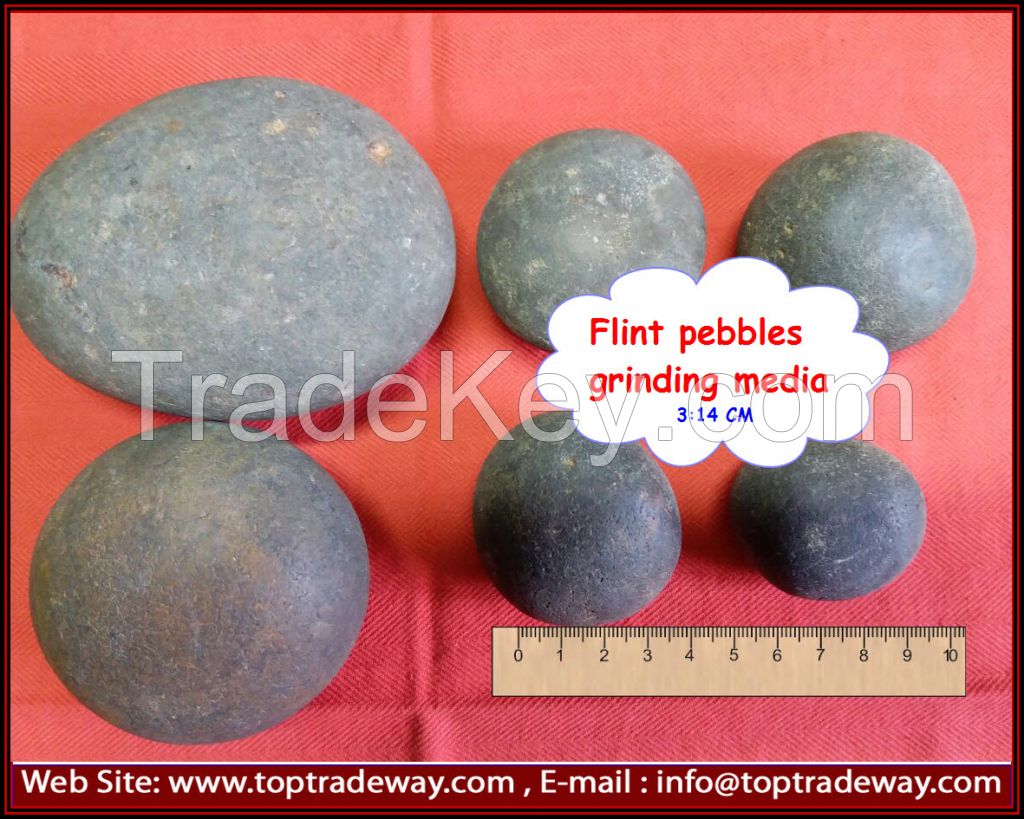 Ceramic ball mill grinding media silica pebbles / Flint Pebbles