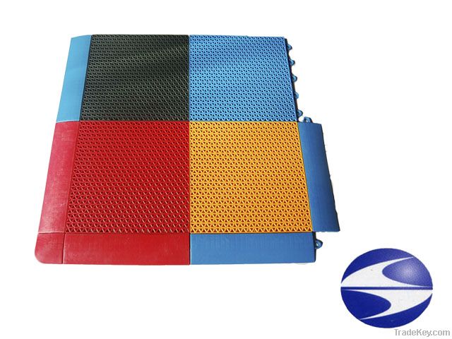 suspended interlocking sports flooring