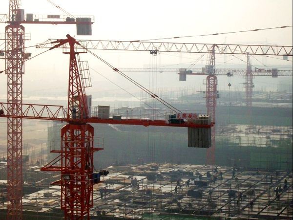 Tower Crane (Qtz-7030)