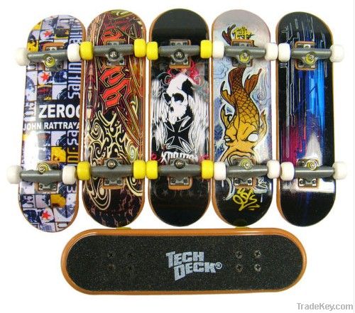original Tech Deck finger skateboard