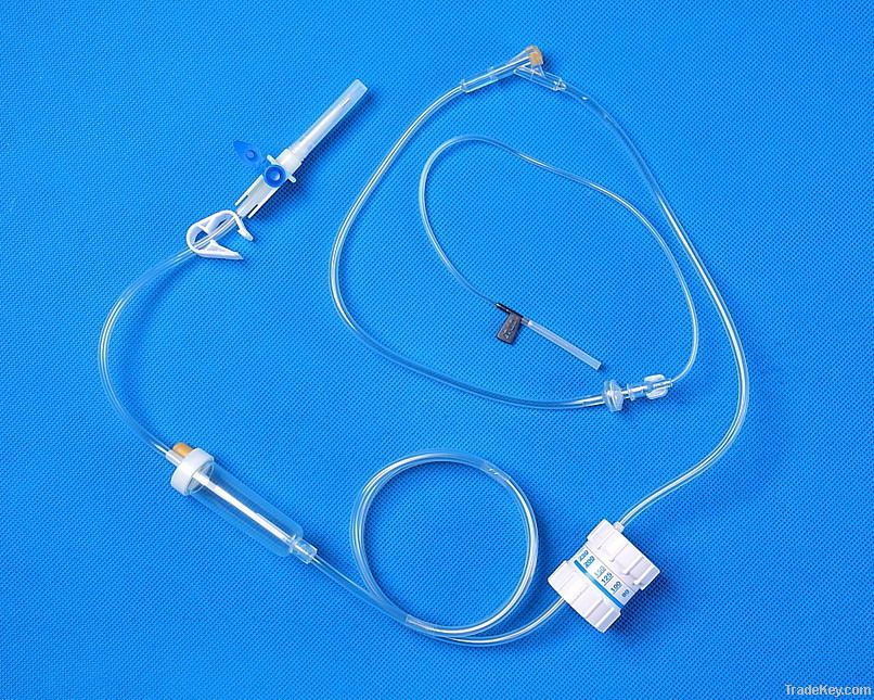 Disposable Infusion Set with Microscale Regulator