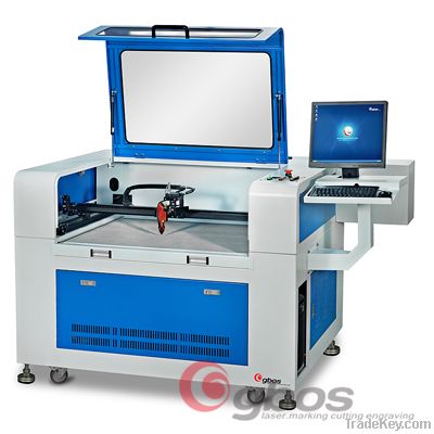 Camera-oriented laser cutting machine