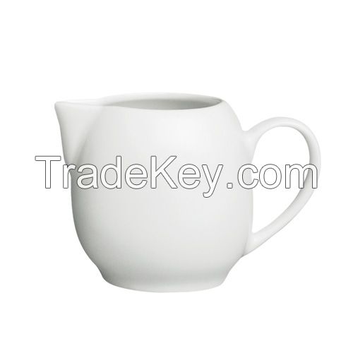 porcelain ceramic creamer with handle