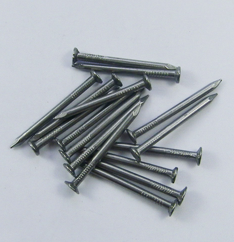 common nails / common wire nails