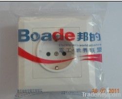 Boade! 2 round pin outlet socket with safe door