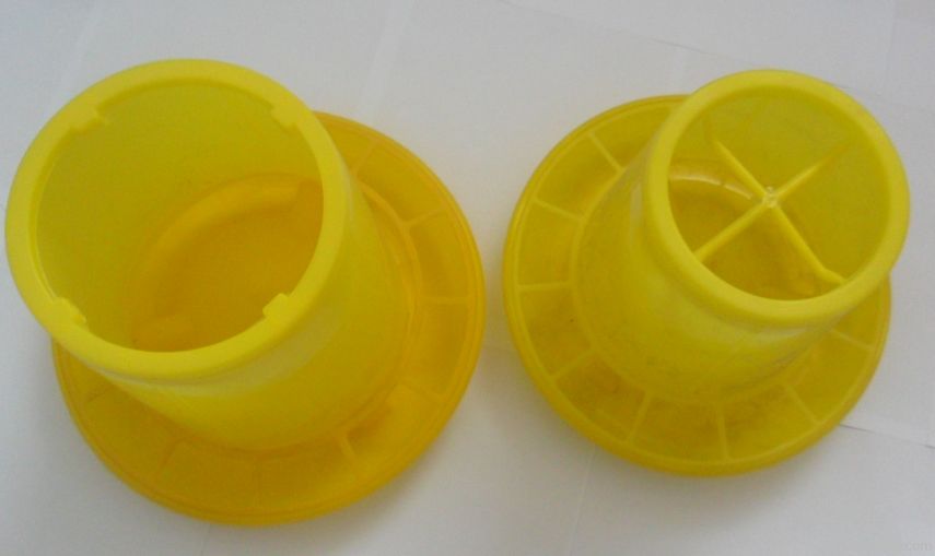 Plastic Poultry Chicken Feeder