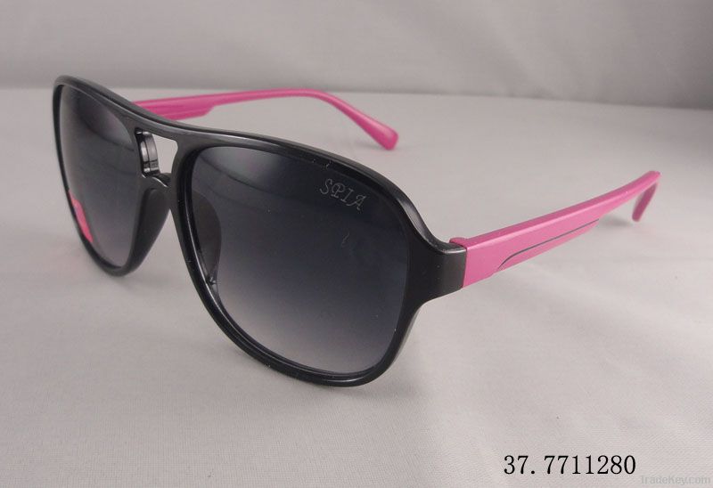 FASHION SUNGLASSES