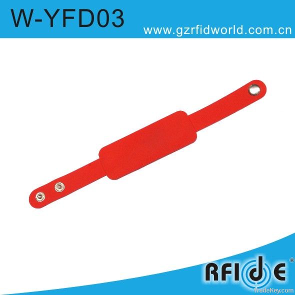 UHF silicone wristband tags