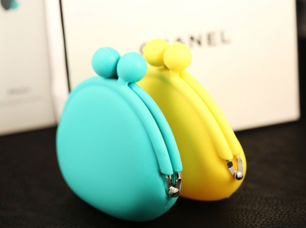 Wholesale 200pcs/lot Japanese style silicone purse fashion coin wallet Lovely Key / Cosmetic Holder