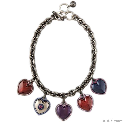 Fashion necklace with heart pendants
