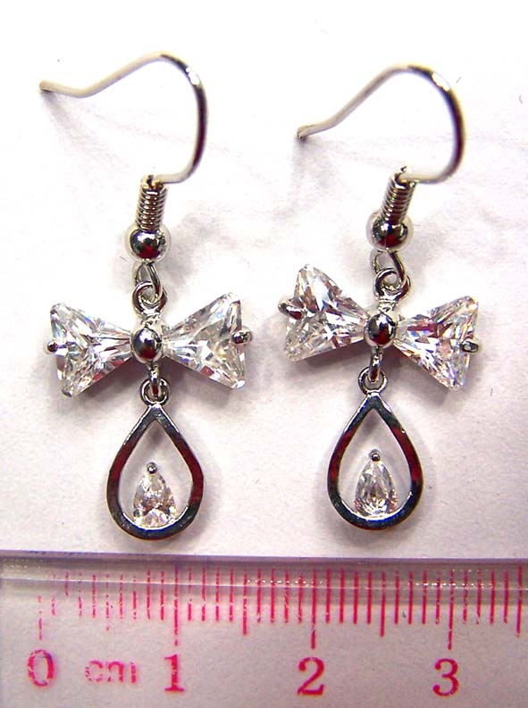 Earring with CZ stone