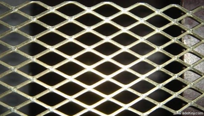 Expanded metal for gutter guard mesh DBL-E