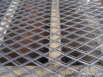 Expanded metal grating DBL-E