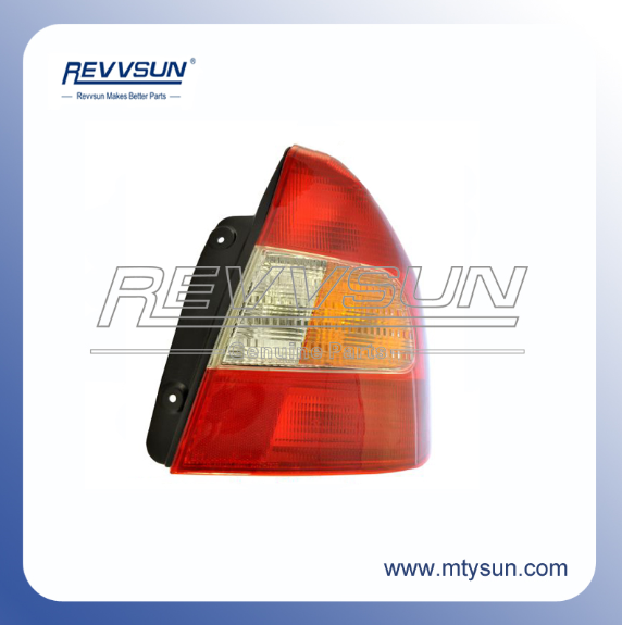 Rear Lamp Right for Hyundai  Parts 92402-4A510/924024A510/92402 4A510