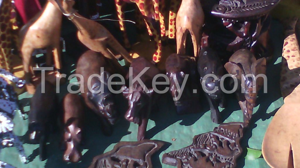 rhino giraffe elephant figurines crafts and gifts