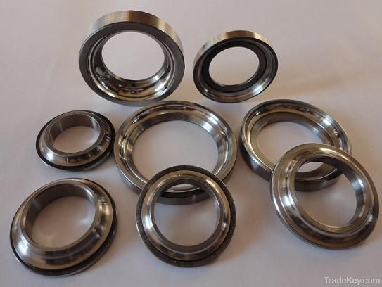 Steering bearings