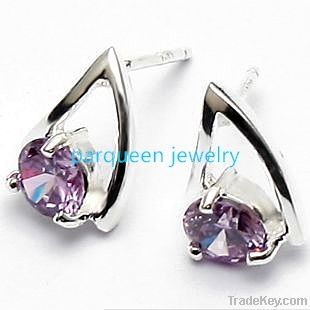 Sterling silver stud earring with CZ