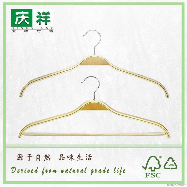 Fashionable laminated hanger with wooden bar