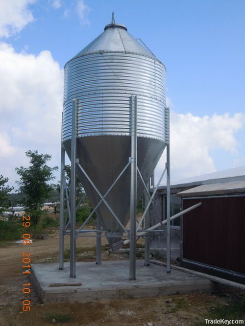 Poultry and livestock feed silo