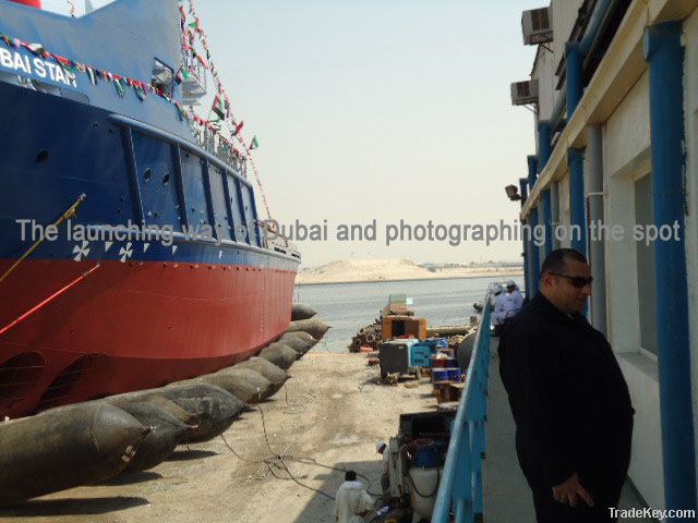 Ship launching rubber airbag